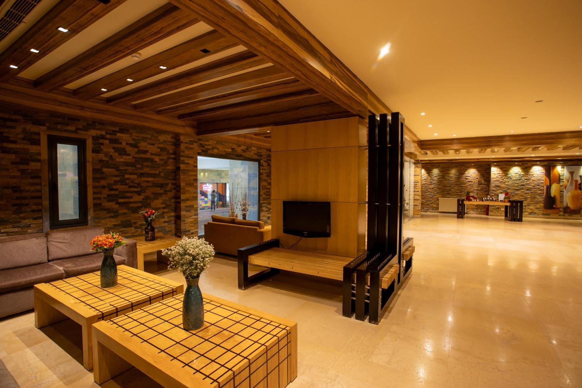 Terre Brune Hotel Mzaar Kfardebian Экстерьер фото