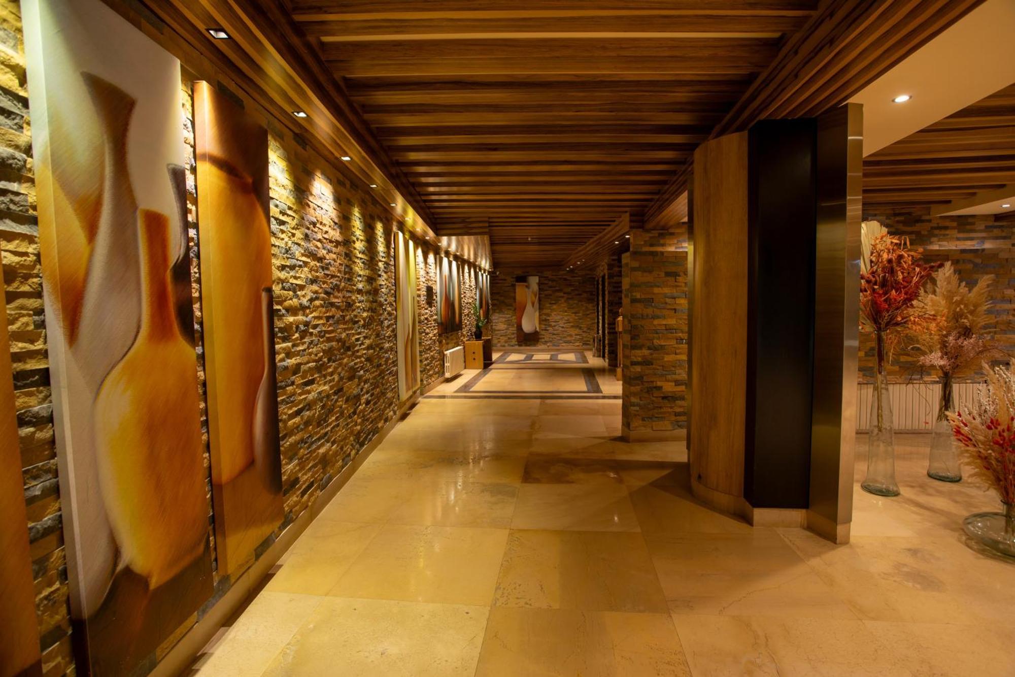Terre Brune Hotel Mzaar Kfardebian Экстерьер фото